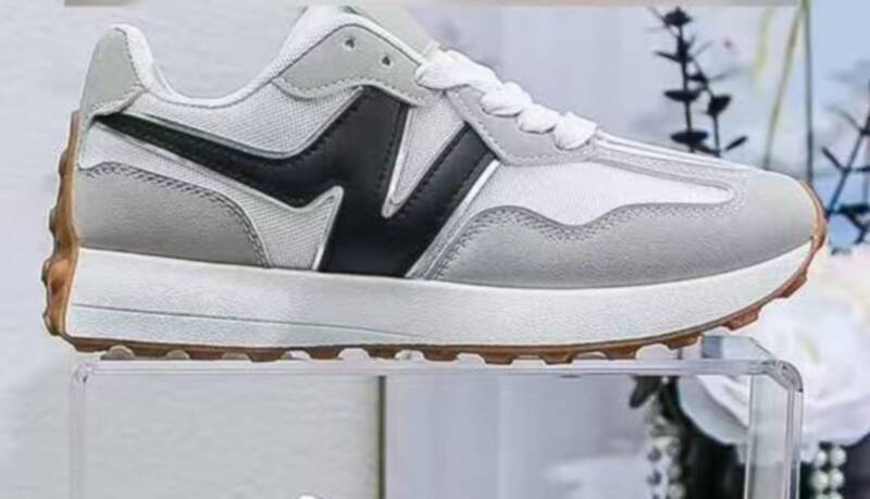 Buty sportowe damskie Roz 36-41/ 12 par